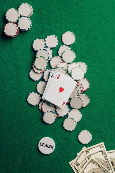 dewi365 platform showing Togel 2D, live dealer, slots, and football markets